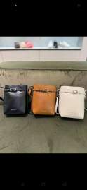 Picture of Givenchy Handbags _SKUfw240169539fw